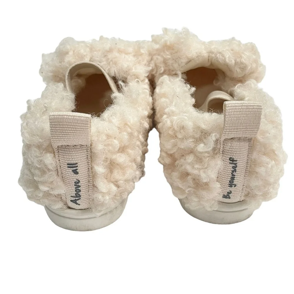 Cat & Jack Toddler Shoes Size 7 Tan Faux Fur Slip On